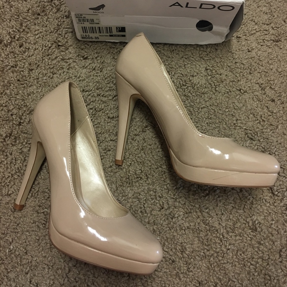 Aldo nude heels